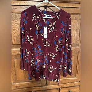 NWT Chico’s Burgundy 3/4 Sleeve Tunic Women’s size Small